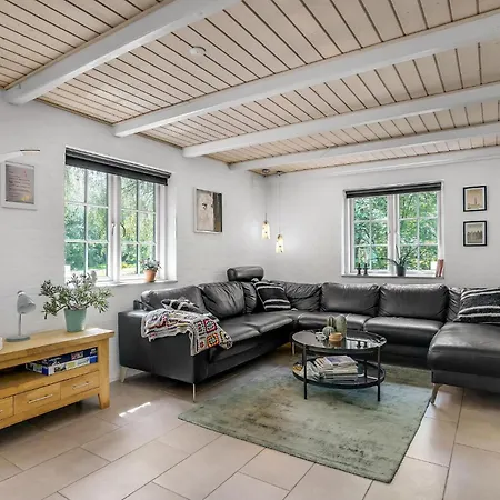 Дом отдыха Pj Manosvej Romo Iv *